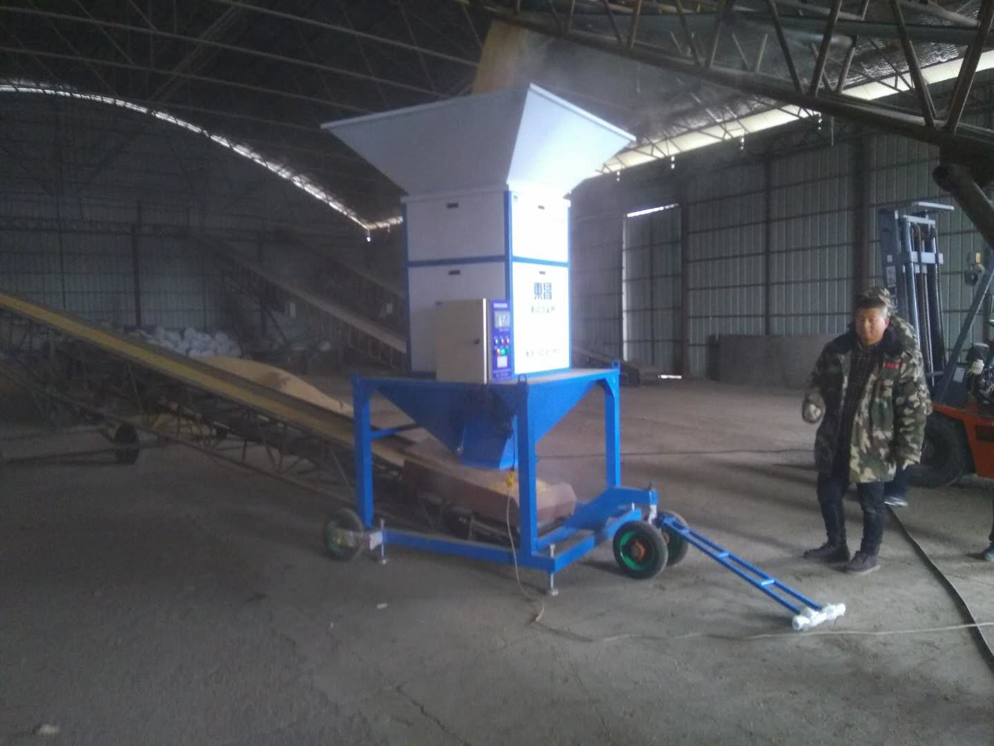 出倉入倉物料流量實時監控設備